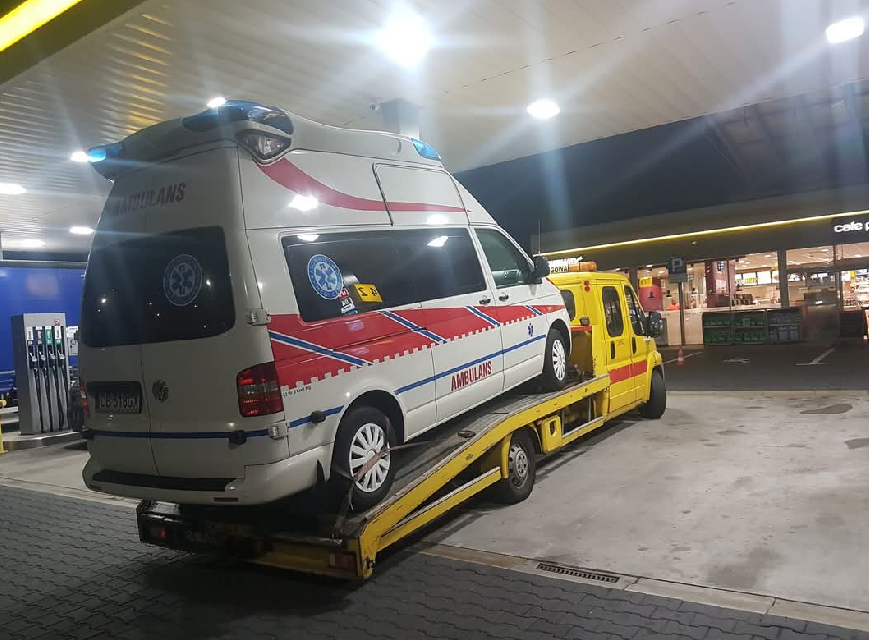 Transport busa na lawecie